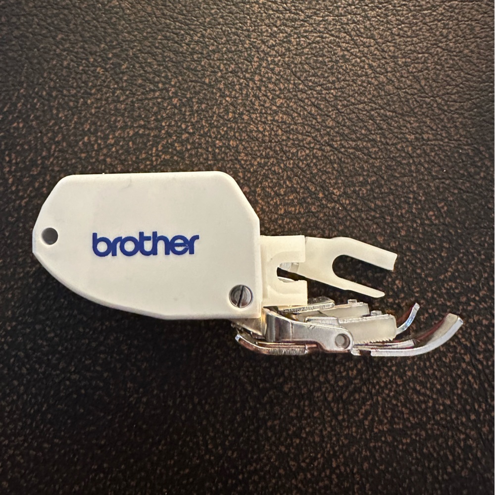 Genuine Brother SA188 Open Toe Walking Foot Even Feed Sewing Quilting EUC